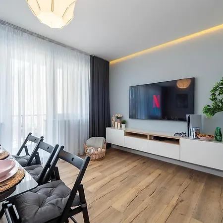 Golden Sands - Winda, 2 Sypialnie Oraz Salon, Lozeczko Turystyczne, Balkon, Play Station 5, Ekspress Do Kawy, Atlas Arena, Zoo, Fala * Łódź