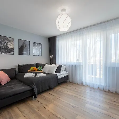 Apartamento Golden Sands - Winda, 2 Sypialnie Oraz Salon, łóżeczko Turystyczne, Balkon, Play Station 5, Ekspress Do Kawy, Atlas Arena, Zoo, Fala Łódź
