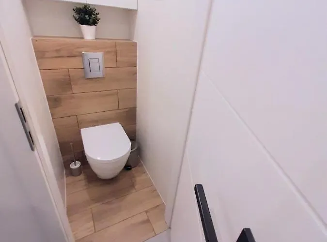 Golden Sands - Winda, 2 Sypialnie Oraz Salon, łóżeczko Turystyczne, Balkon, Play Station 5, Ekspress Do Kawy, Atlas Arena, Zoo, Fala