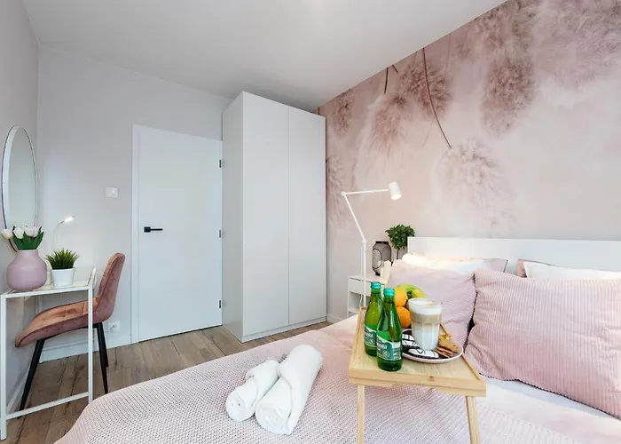 Appartement Golden Sands - Winda, 2 Sypialnie Oraz Salon, Lozeczko Turystyczne, Balkon, Play Station 5, Ekspress Do Kawy, Atlas Arena, Zoo, Fala *