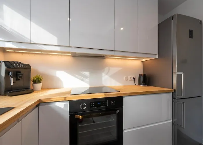 Golden Sands - Winda, 2 Sypialnie Oraz Salon, Lozeczko Turystyczne, Balkon, Play Station 5, Ekspress Do Kawy, Atlas Arena, Zoo, Fala Appartement Łódź