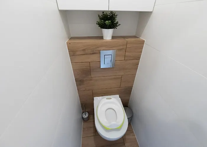 Golden Sands - Winda, 2 Sypialnie Oraz Salon, łóżeczko Turystyczne, Balkon, Play Station 5, Ekspress Do Kawy, Atlas Arena, Zoo, Fala *